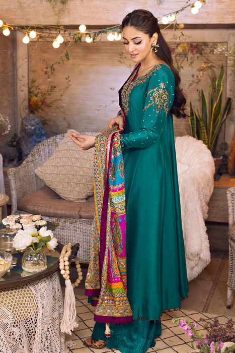 Aisha Imran. Luxury Pret - Women's Clothing